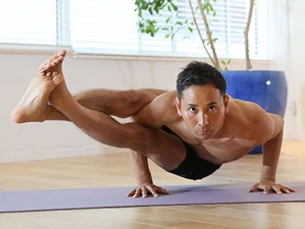 【REASON 02】 乳井真介が監修・直接リード